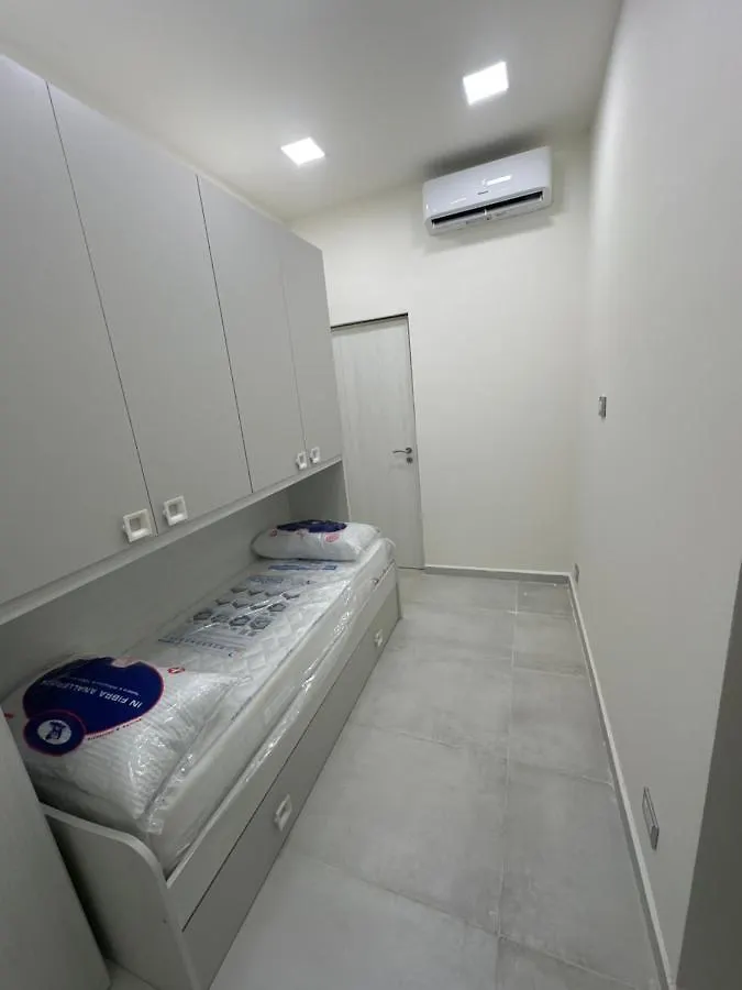 Charly Home نابولي شقة