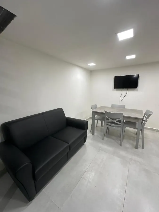 Apartment Charly Home Naples Italy